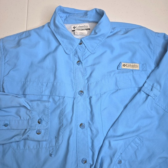 COLUMBIA Women's Vented Light Blue Long Sleeve Petite Large Fishing Shirt -1072 - Picture 1 of 9
